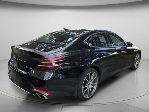 Used 2023 Genesis G70 2.0T RWD image 5