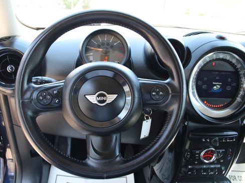 Used 2015 MINI Cooper Countryman FWD image 19