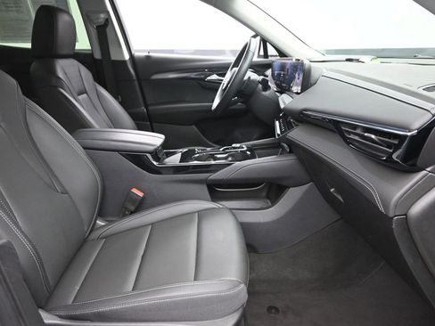 Certified 2025 Buick Envision Preferred image 6