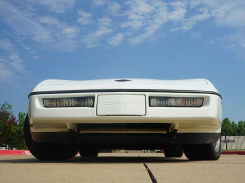 Used 1989 Chevrolet Corvette Convertible image 26
