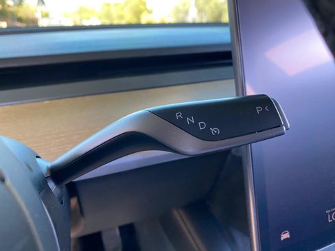 Used 2022 Tesla Model 3 RWD image 57