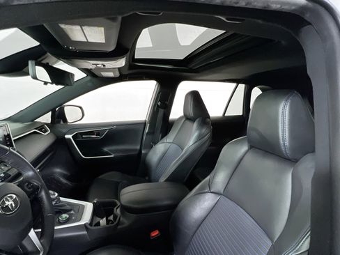 Used 2021 Toyota RAV4 XSE image 21