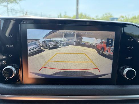 Used 2021 Hyundai Sonata SE w/ Winter Weather Package FWD image 13