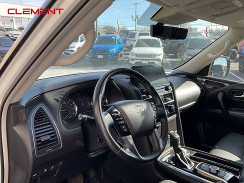 Used 2024 INFINITI QX80 Luxe AWD/4WD image 19