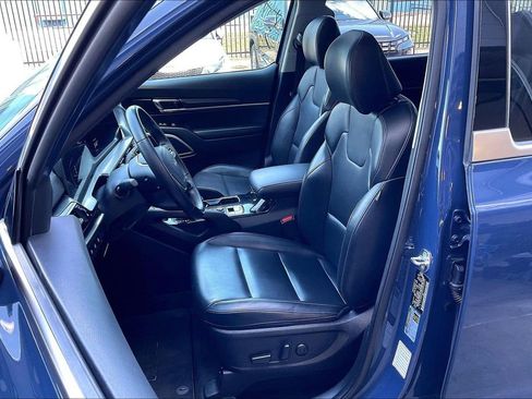 Used 2025 Kia Telluride S FWD image 24