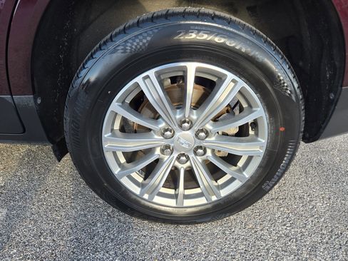 Used 2017 Cadillac XT5 Luxury image 26