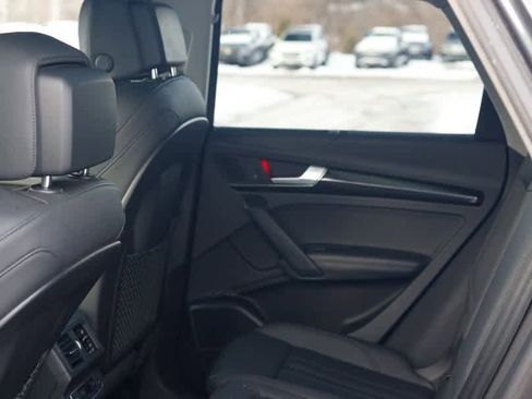 Used 2020 Audi Q5 2.0T Premium Plus w/ Premium Plus Package image 21