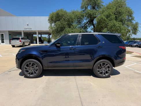 Used 2018 Land Rover Discovery HSE Luxury AWD/4WD image 3