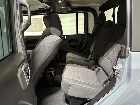 New 2026 Jeep Gladiator Mojave image 22