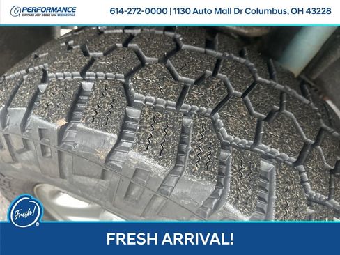 Used 2018 RAM 2500 Tradesman w/ Chrome Appearance Group image 12