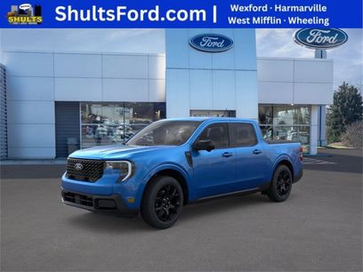 New 2025 Ford Maverick Lariat w/ Black Appearance Package