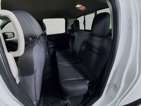 Certified 2024 Nissan Frontier SV w/ SV Convenience Package image 25