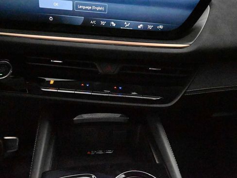 New 2026 Buick Envision Sport Touring AWD/4WD image 18