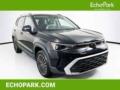 Used 2025 Volkswagen Taos SE