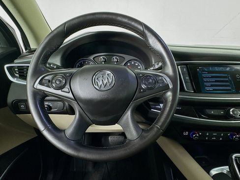 Used 2019 Buick Enclave Essence AWD/4WD image 11