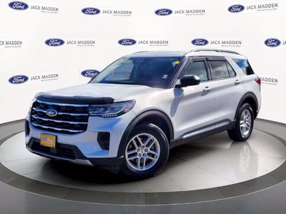 Used 2025 Ford Explorer Active