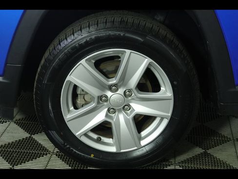 Used 2022 Jeep Compass Latitude w/ Convenience Group AWD/4WD image 11