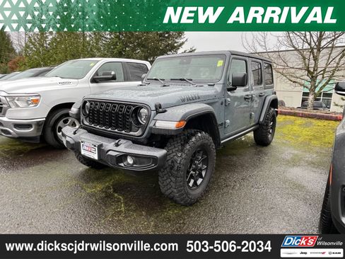 Used 2025 Jeep Wrangler Willys image 2