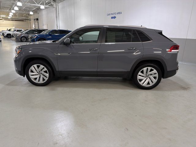 Certified 2021 Volkswagen Atlas Cross Sport SE w/ Panoramic Sunroof Package AWD/4WD image 5