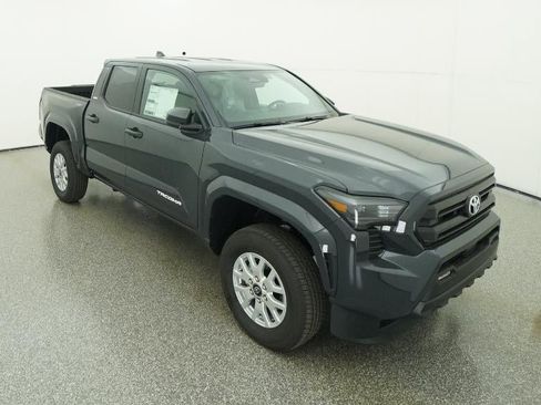 New 2025 Toyota Tacoma SR5 image 13