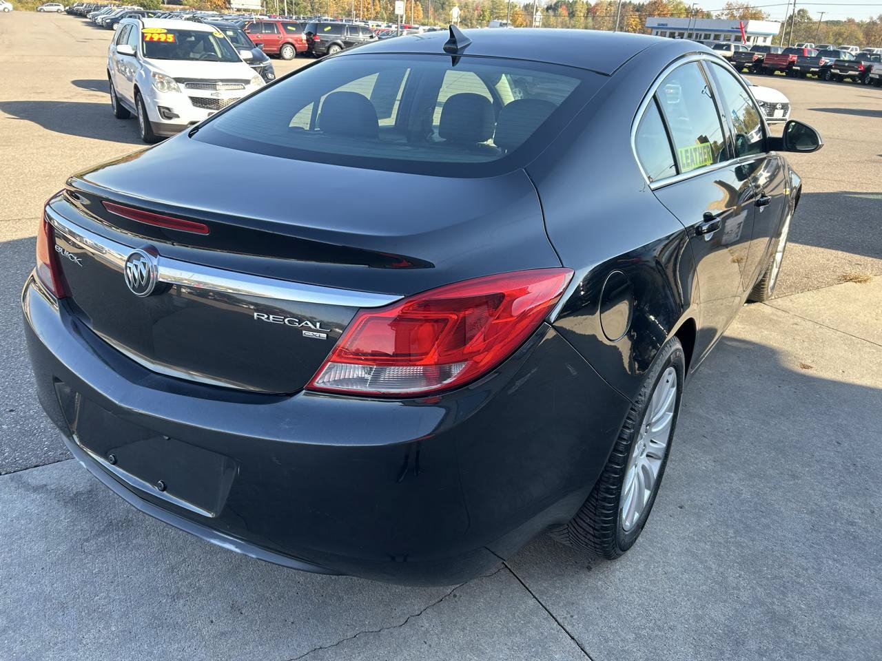 Used 2011 Buick Regal CXL FWD image 5