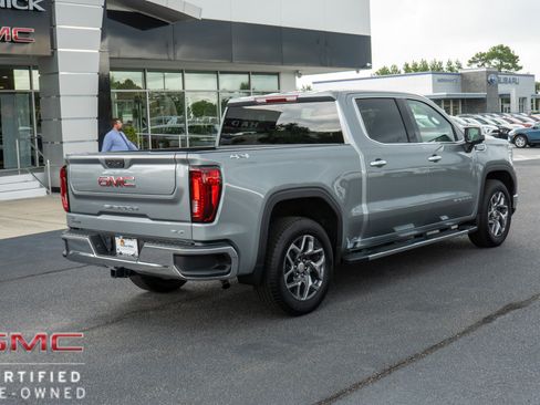 Used 2026 GMC Sierra 1500 SLT w/ SLT Premium Package AWD/4WD image 3
