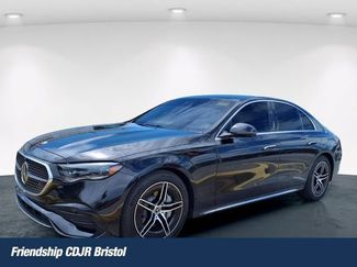 Used 2025 Mercedes-Benz E 450 4MATIC Sedan video 1