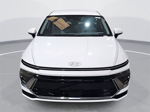 New 2026 Hyundai Sonata SEL image 2
