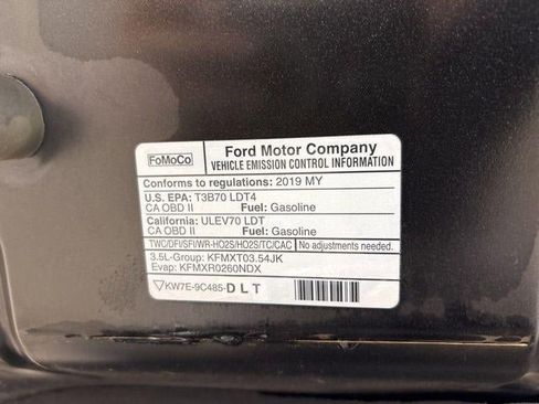 Used 2019 Ford F150 Lariat image 34