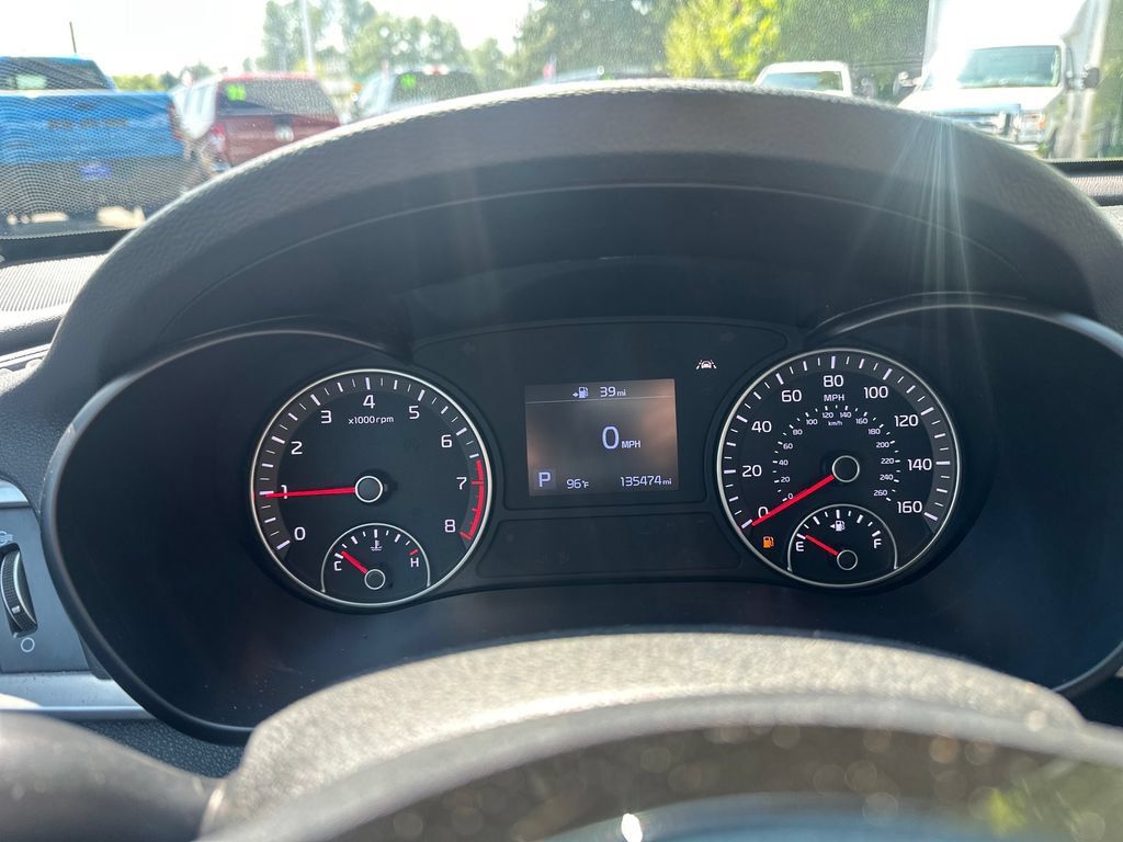 Used 2020 Kia Optima LX FWD image 15