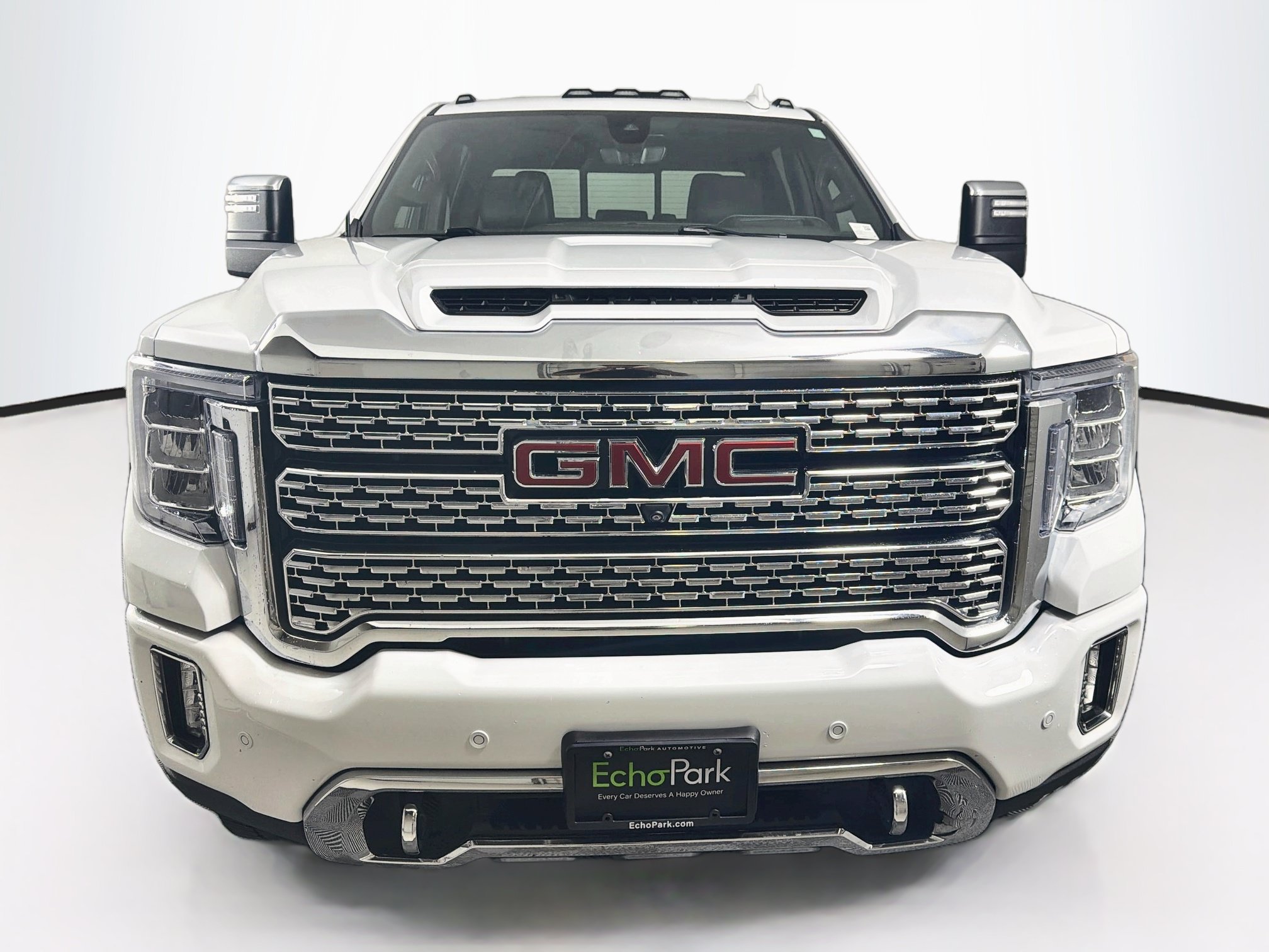 Used 2022 GMC Sierra 2500 Denali w/ Denali Ultimate Package AWD/4WD image 2