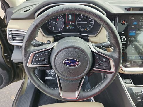 Used 2023 Subaru Outback Limited image 19