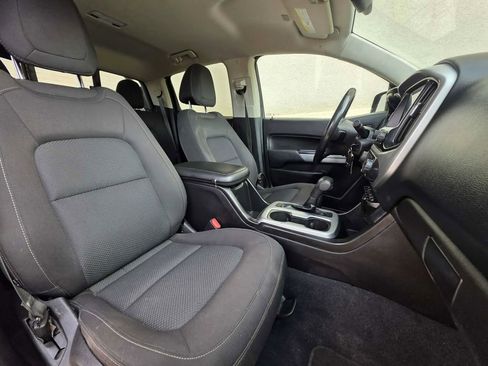 Used 2021 Chevrolet Colorado LT w/ Safety Package image 20