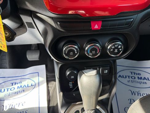 Used 2015 Jeep Renegade Sport w/ Power & Air Group AWD/4WD image 29