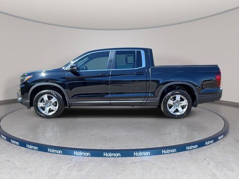 Certified 2025 Honda Ridgeline RTL image 3