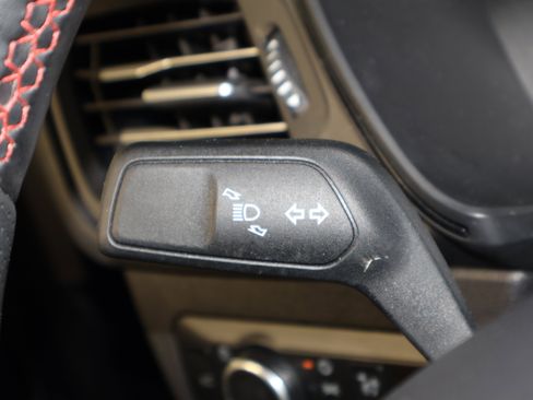 Used 2024 Ford Escape ST-Line image 22