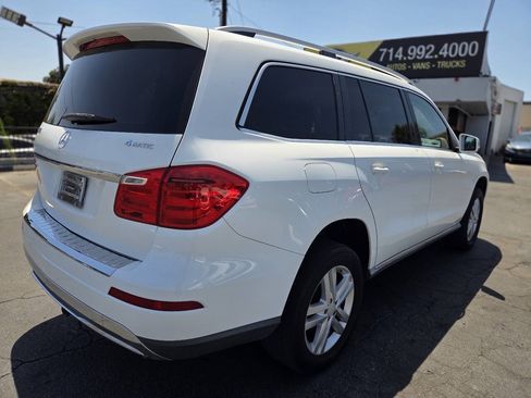 Used 2014 Mercedes-Benz GL 450 4MATIC image 33