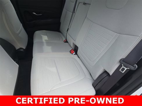 Certified 2025 Hyundai Santa Cruz SE image 14