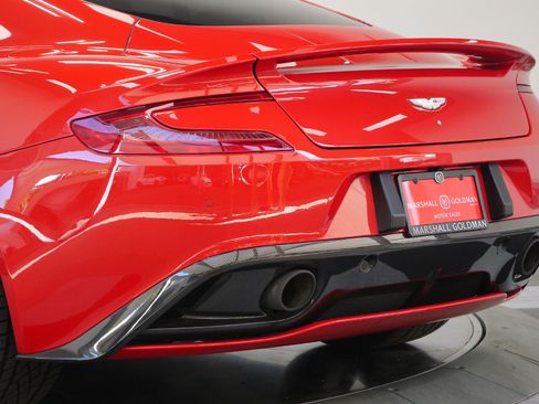 Used 2014 Aston Martin Vanquish Coupe RWD image 51