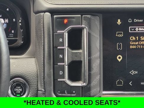 Used 2023 GMC Yukon Denali w/ Advanced Technology Package AWD/4WD image 17