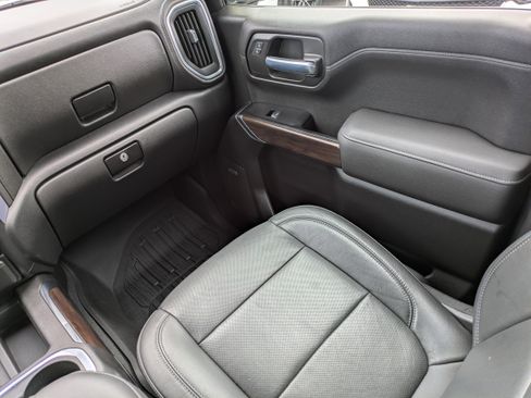 Certified 2019 GMC Sierra 1500 SLT w/ SLT Premium Plus Package image 16