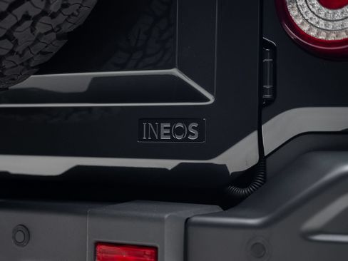 Used 2024 INEOS Grenadier Station Wagon AWD/4WD image 40