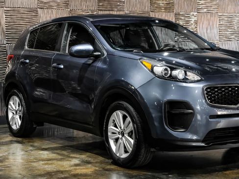 Used 2018 Kia Sportage LX FWD image 5