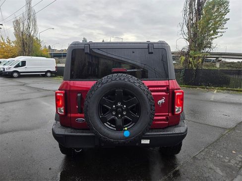 New 2025 Ford Bronco Big Bend w/ Black Diamond Package image 6