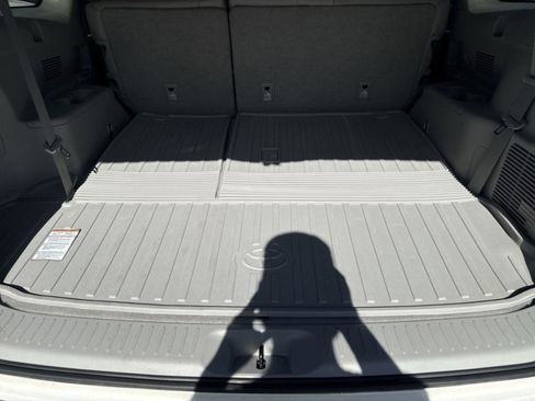 Used 2019 Toyota Highlander Limited image 9