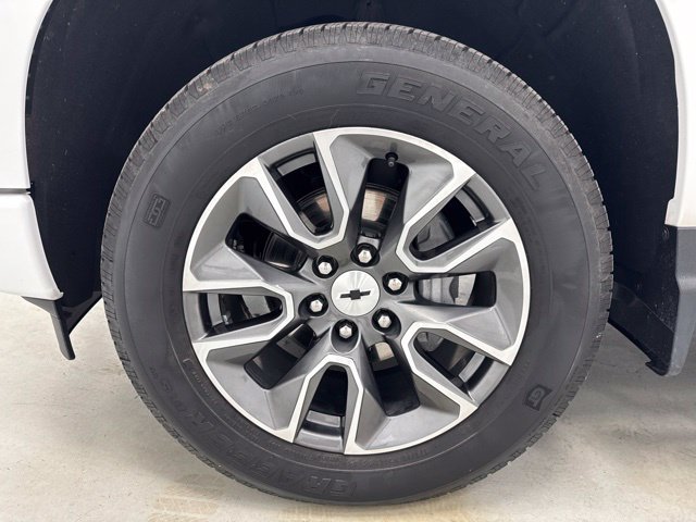 Used 2024 Chevrolet Silverado 1500 RST w/ Convenience Package II AWD/4WD image 39
