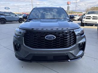 New 2026 Ford Explorer ST-Line video 2