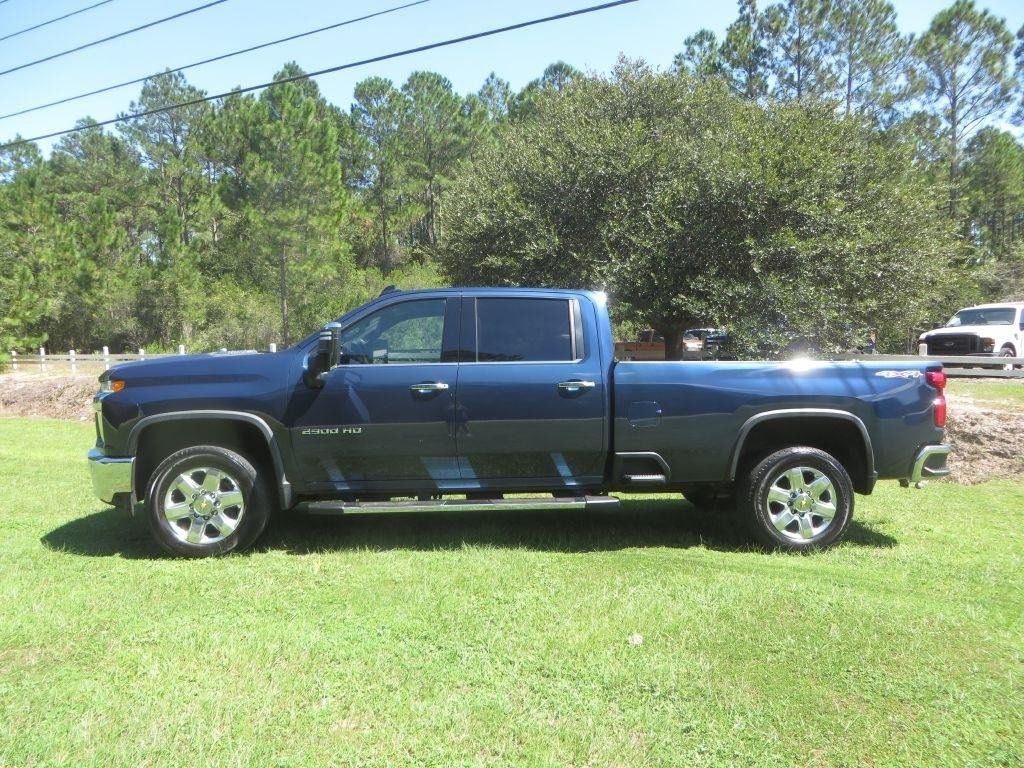 Used 2021 Chevrolet Silverado 2500 LTZ w/ LTZ Premium Package AWD/4WD image 1