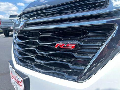 Certified 2022 Chevrolet Equinox RS w/ RS Leather Package FWD image 10