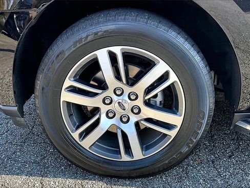 Used 2023 Ford Expedition Limited image 29